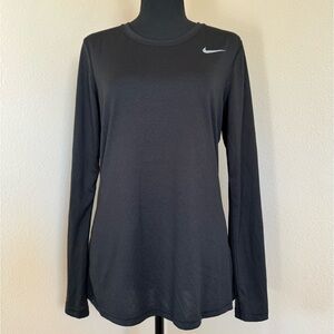 Men’s Nike long sleeve lightweight black Shirt Size Medium‎